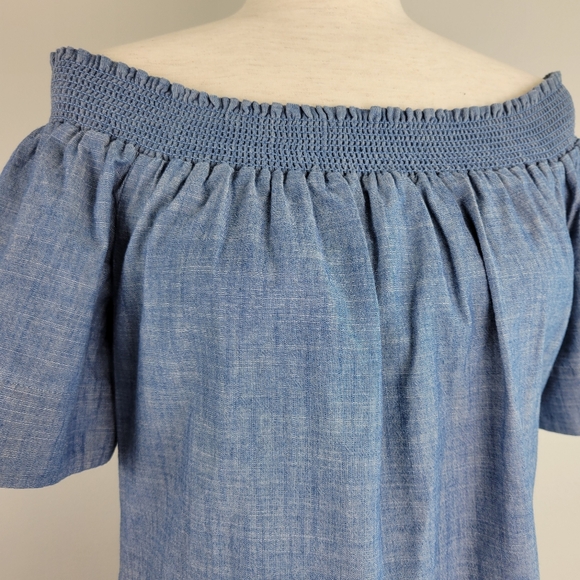 J Crew Off Shoulder Smocked Chambray Denim Dress SZ 8 - Picture 7 of 15